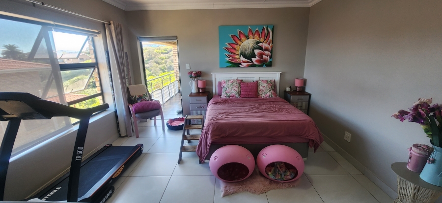 6 Bedroom Property for Sale in Dana Bay Western Cape